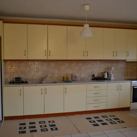 Modern In * Ναύπλιο